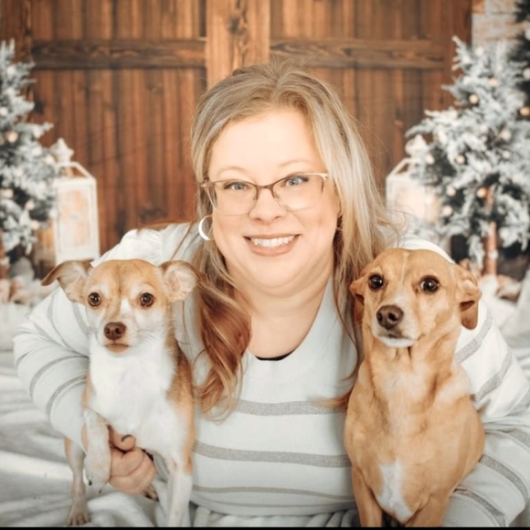 Meet your Posher, Shirley - Picture 1 of 1